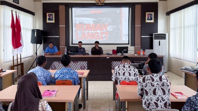 Tak Hanya Soal Komputer, Siswa TKJ SKATUSA Juga Pelajari Sablon Digital